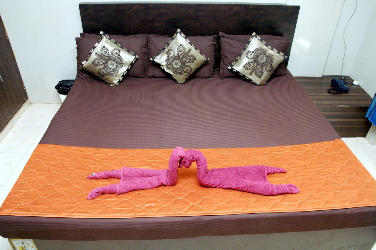Travo Suites Panjim Panaji Ngoại thất bức ảnh